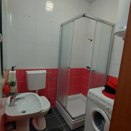 4 * Skopje